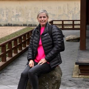 Meet your Posher, Moira